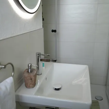 Modernes 2-zimmer Mit Balkon Apartament Munster (North Rhine-Westphalia)